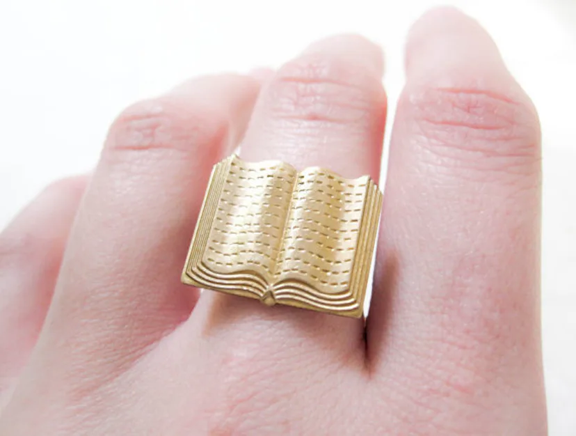 Book Ring Using 20 Charming Accessories Every Book-Lover Must Have