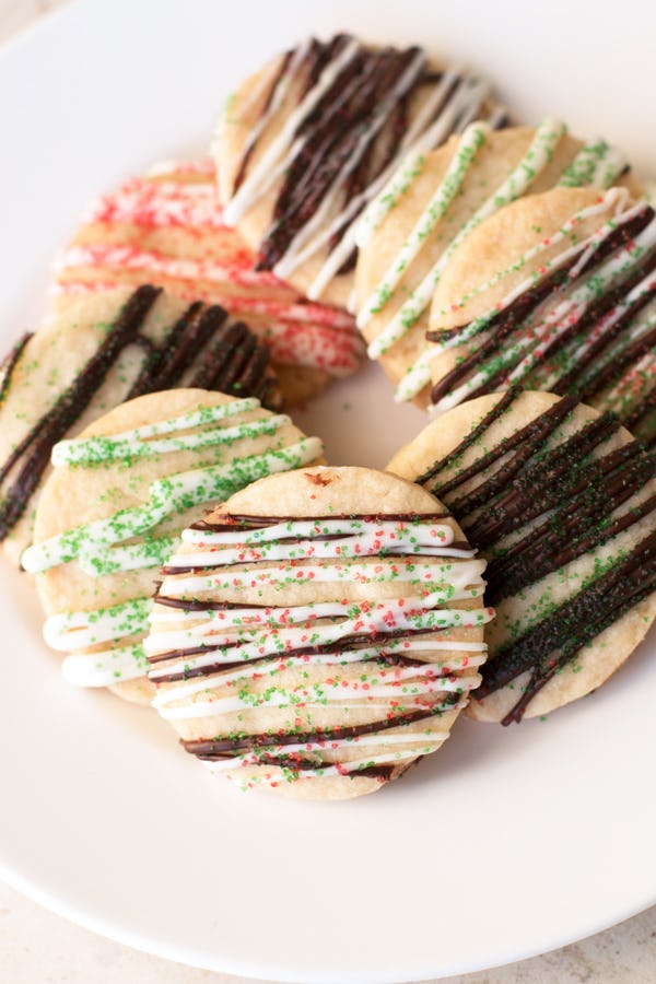 The ONE Christmas Cookie You Need To Make This Year If You're Looking