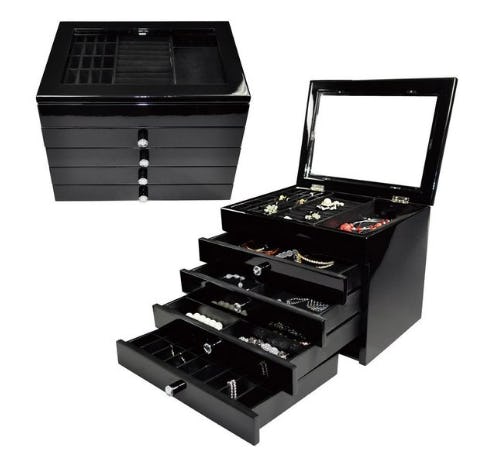 11 Storage Hacks For Jewelry That Everyone Should Try