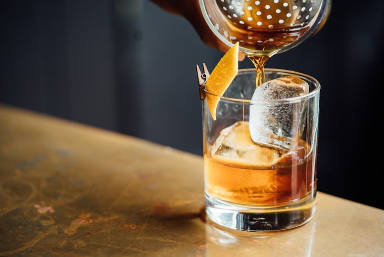 11 Hilarious Old Fashioned Slang Words We Should Bring Backv 11-hilarious-old-fashioned-slang-words-we-should-bring-backv