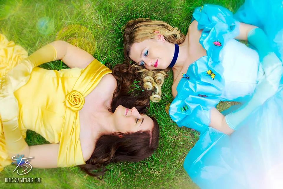 This Disney Princess Engagement Shoot Is A '90s Kid's Dream Come True