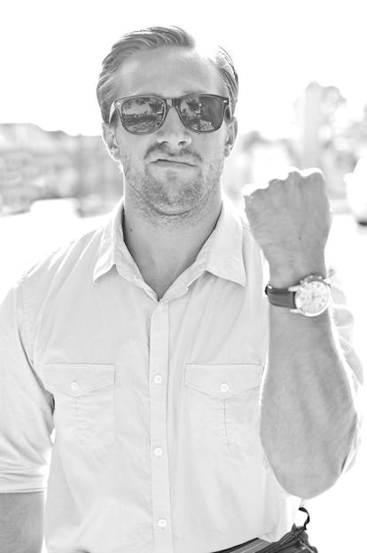 Regular People Celebrity Lookalikes on Reddit Will Literally Blow Your