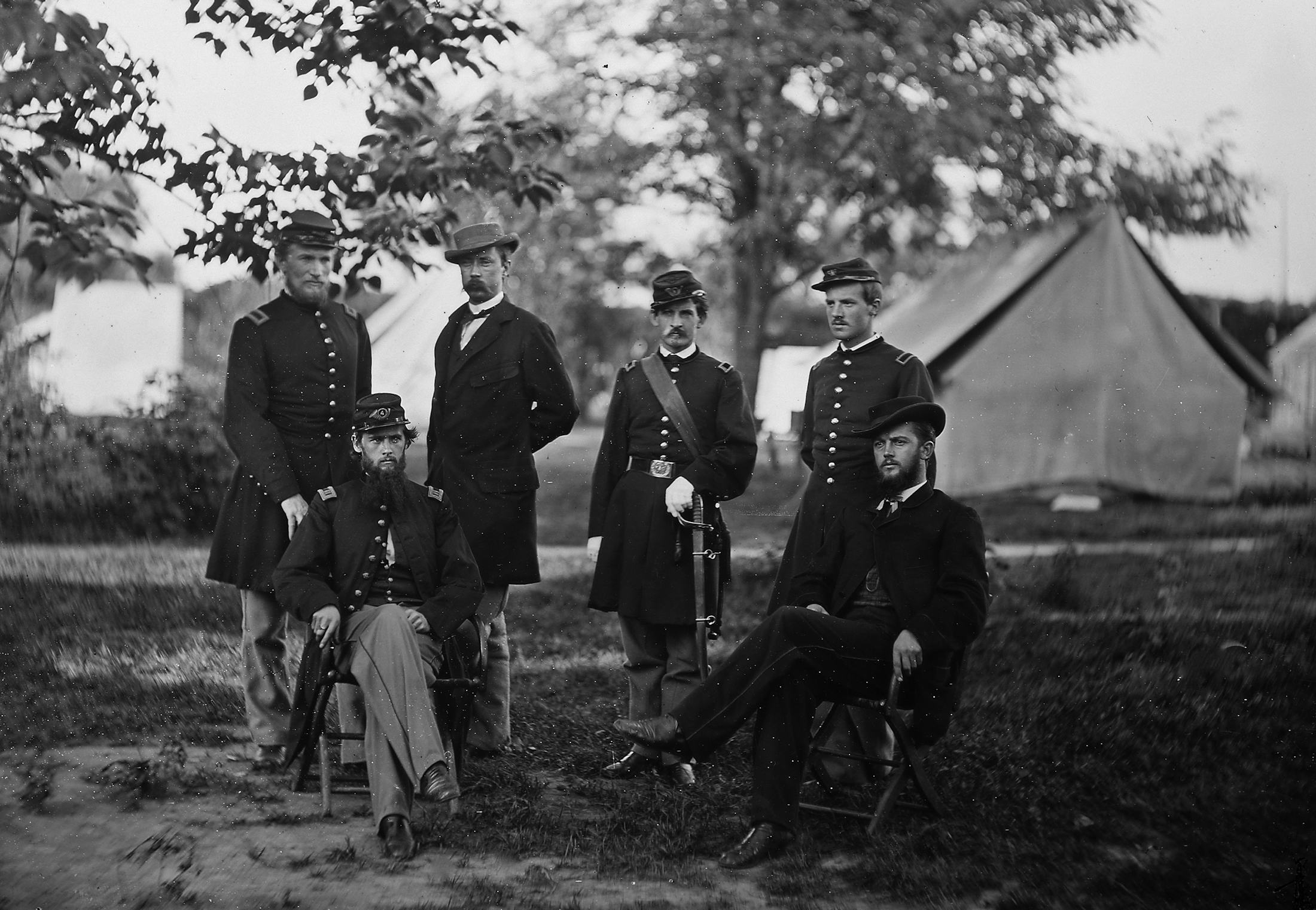 16 Unbelievable Photos From The Battle Of Gettysburg That Look Nothing ...