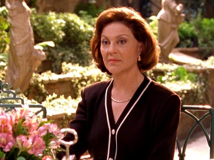 13 Emily Gilmore Fashion Lessons That We Can All Learn From