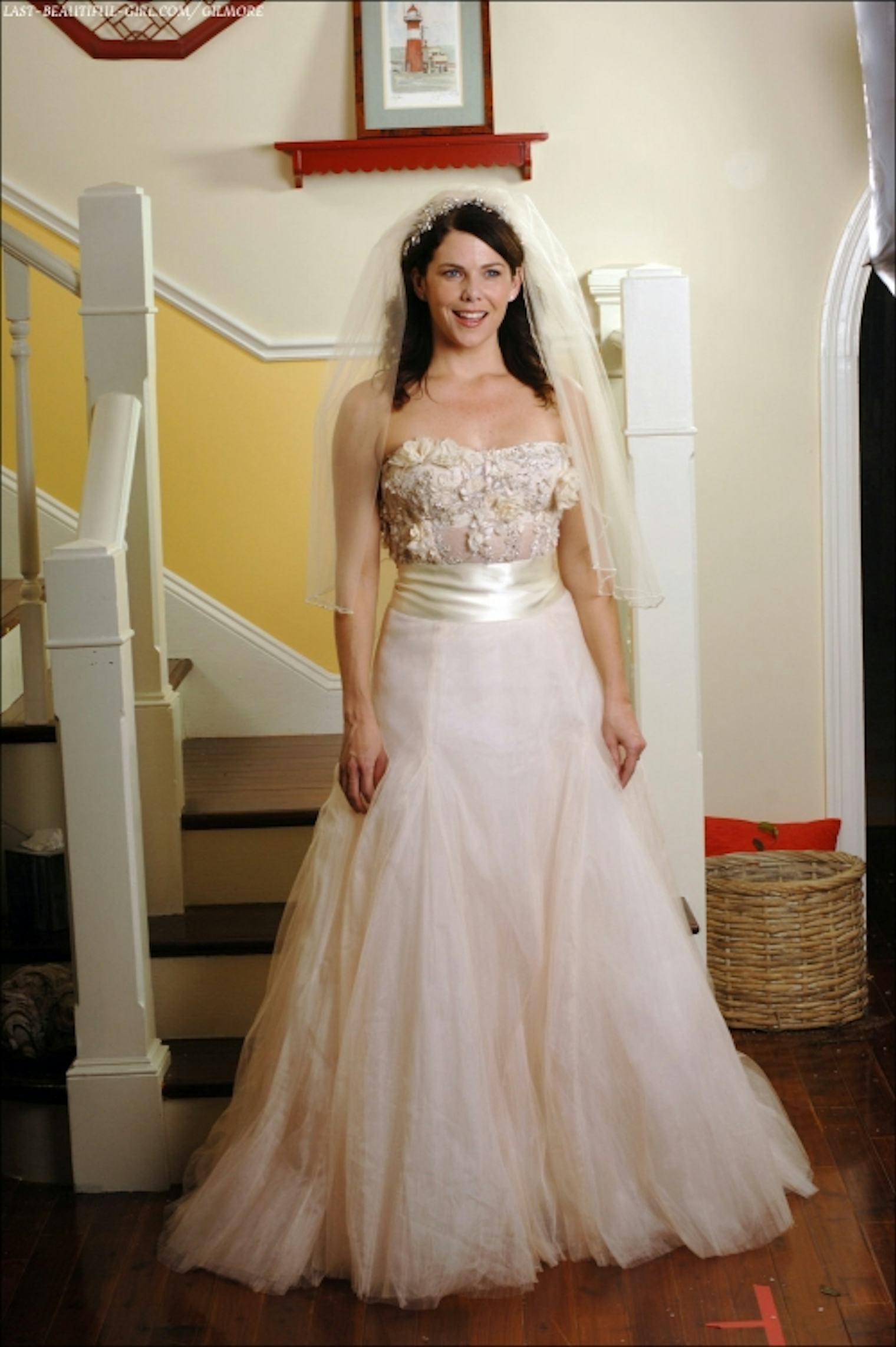 The 19 Most Memorable Lorelai Gilmore Outfits Will Give You All The