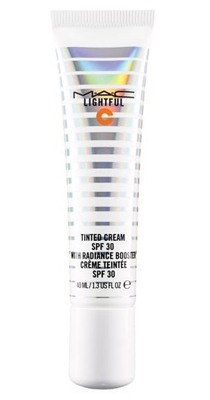 11 Face Lotions That Won't Make You Sweat All Summer Long