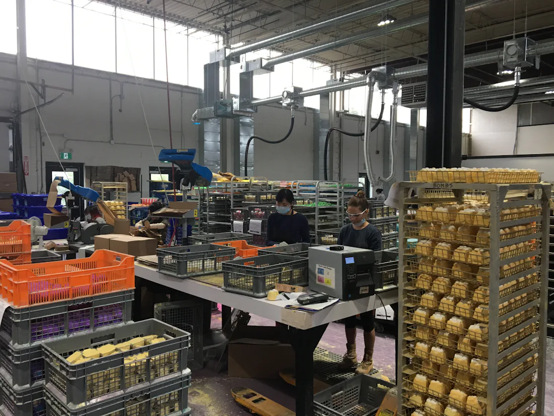 Photos From Inside the LUSH Cosmetics Factory Everyone Who’s Bath Bomb ...