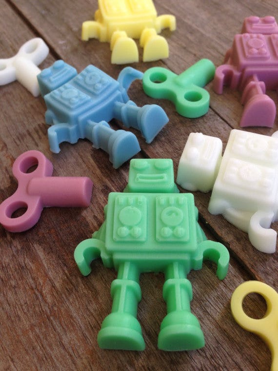 15 Ridiculously Adorable Handmade Soaps To Make Bubble Baths Even More