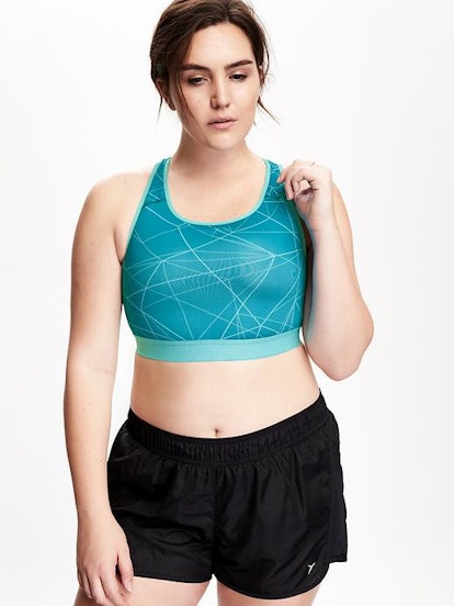 15 Cute Plus Size Sports Bras That Won't Make Working Out A Sartorial ...