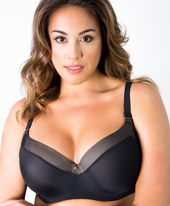 13 Minimalist Plus Size Lingerie Designs For Those Who Loathe