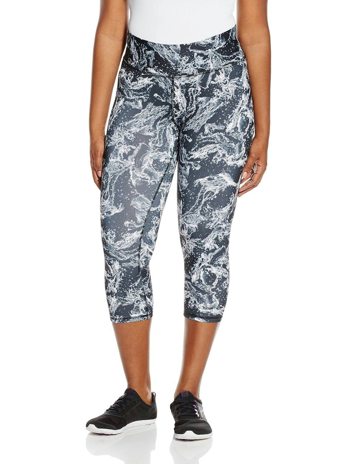 15 Stylish Workout Clothes For Plus Size Women That Are Actually