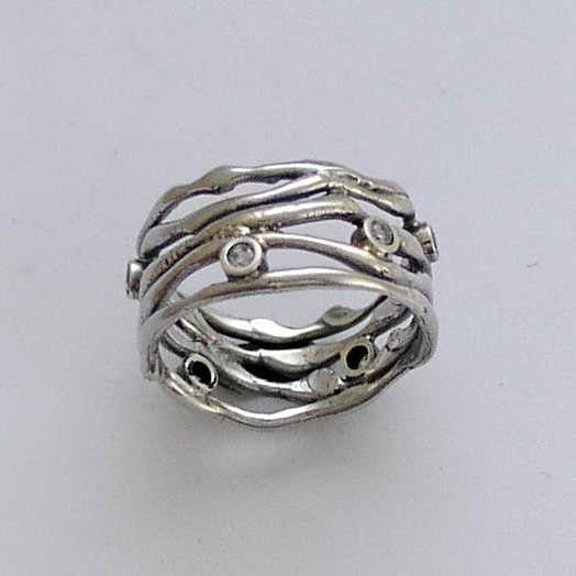 'Vogue' Says Diamond Engagement Rings Are Not Forever, So Try One of