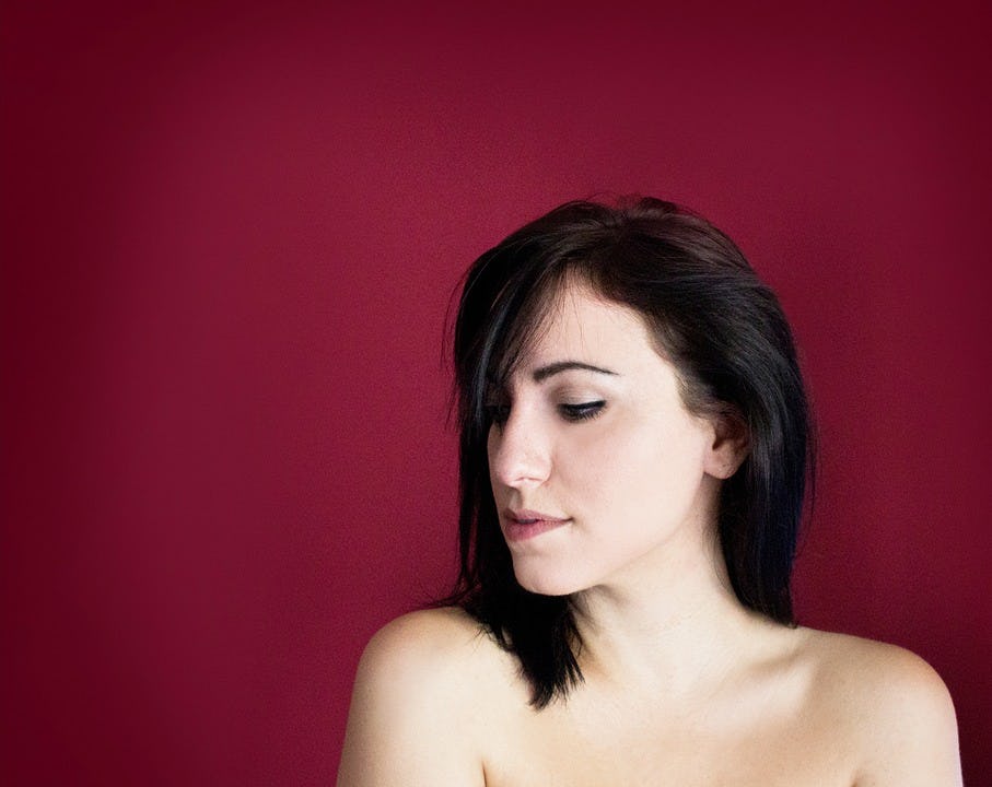 11 Gross Things That Can Happen If You Don’t Change Your Pillowcase