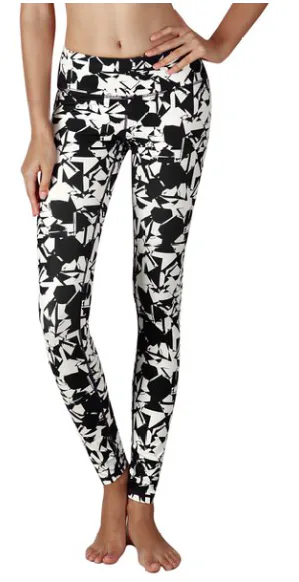 14 Stylish Workout Pants & Leggings With Pockets