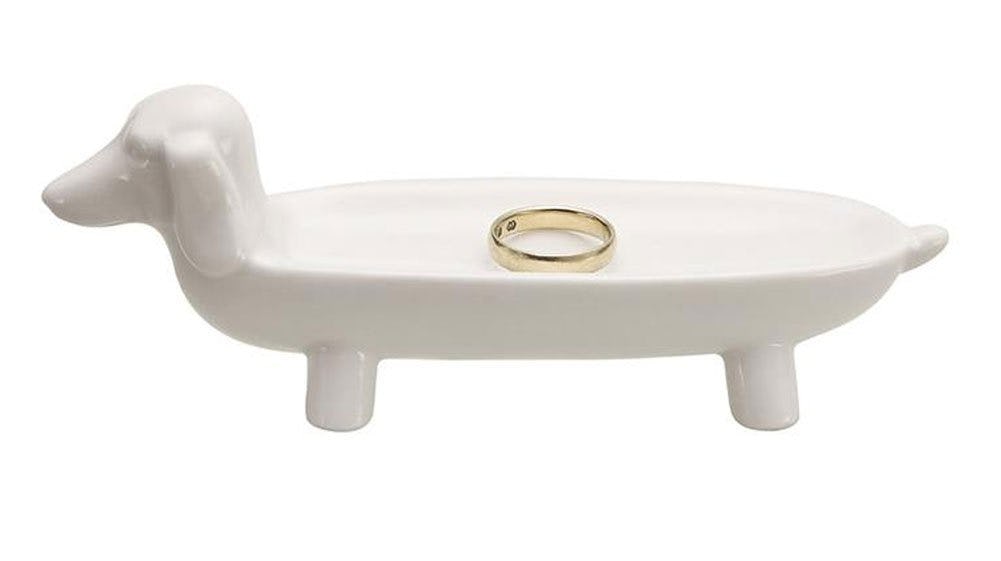 How To Organize Your Messy Room & Clutter Better With 8 Helpful Items