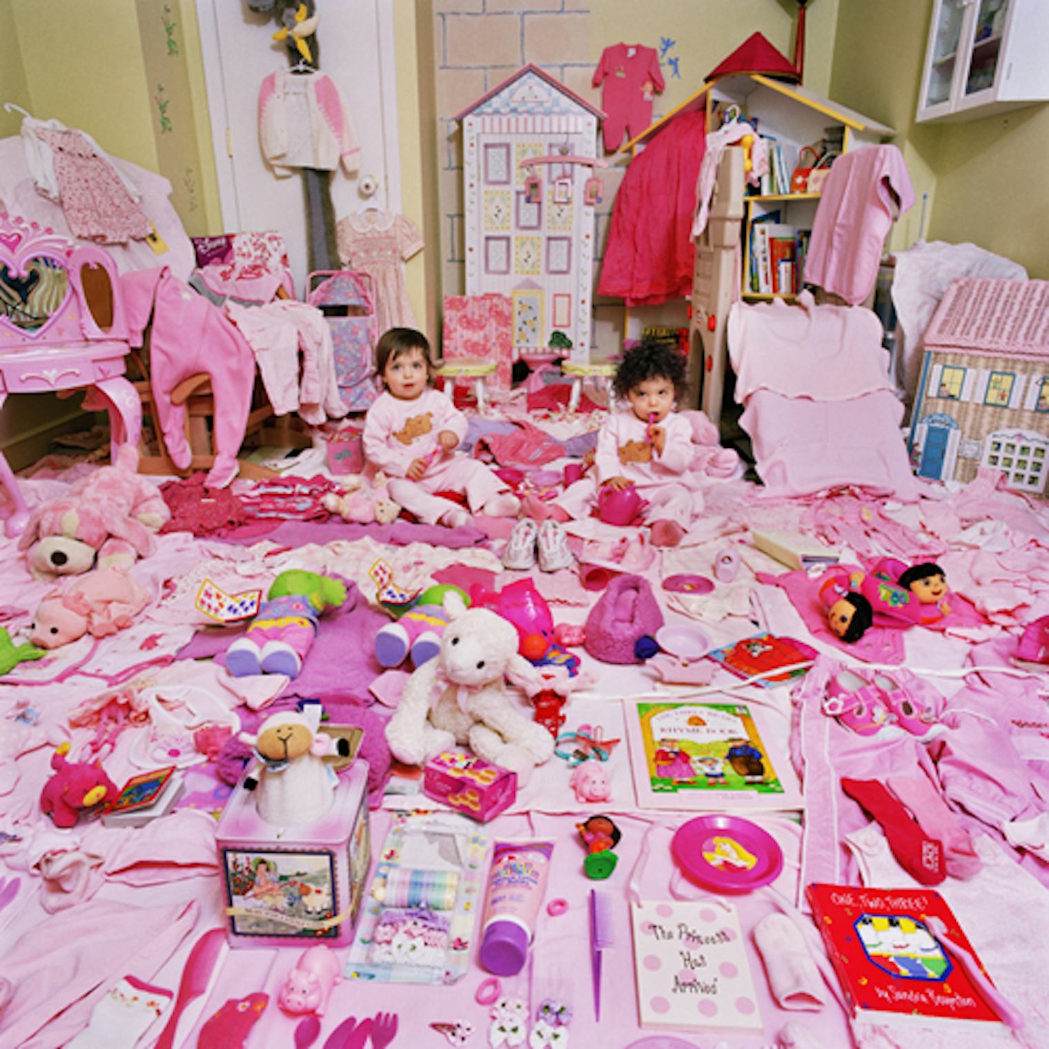 JeongMee Yoon’s “Pink and Blue Project” Photo Series Examines Gendered ...