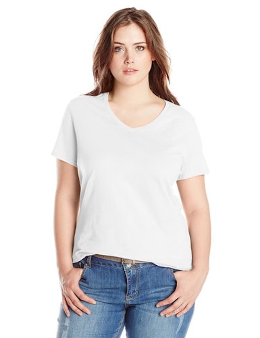 12 Highly Reviewed White T-Shirts That Are Actually Stylish