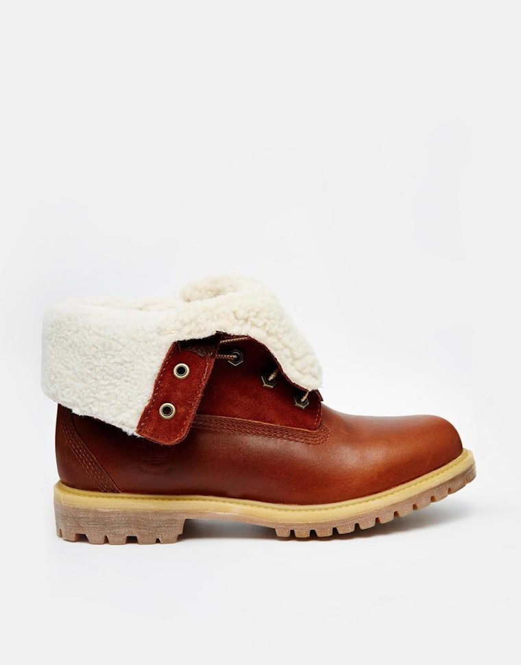 15 Waterproof Winter Boots That Are Totally Functional & Actually Cute
