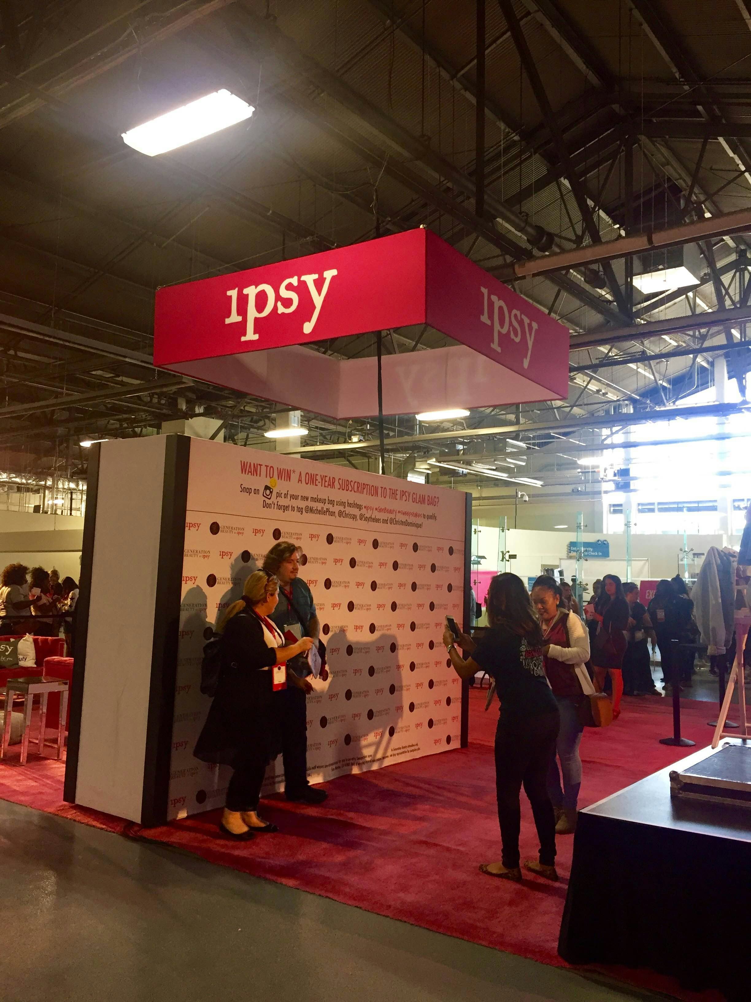 What Really Goes On At A Beauty Conference, Including All The Swag