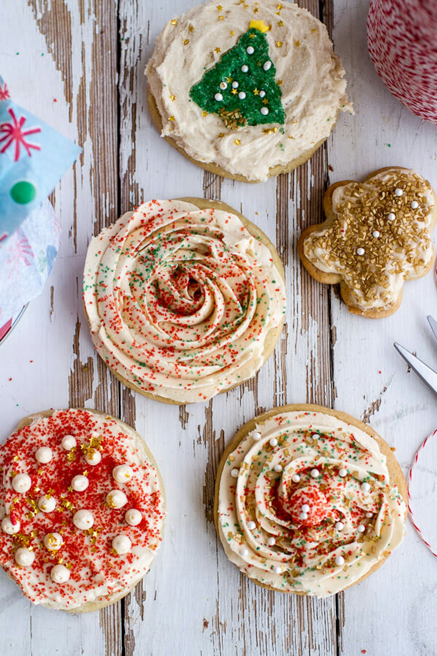 Easy Holiday Cookie Recipes For 2016 That Won't Break The Bank