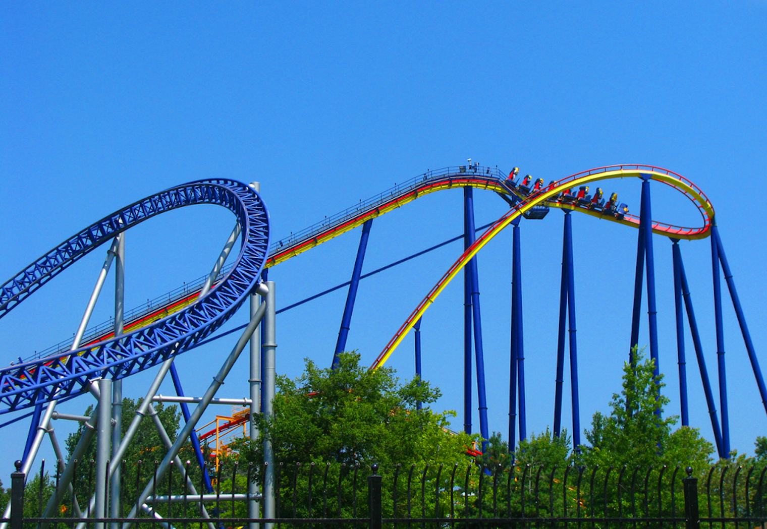 What's The Best Amusement Park in America? The 10 Best Theme Parks To ...