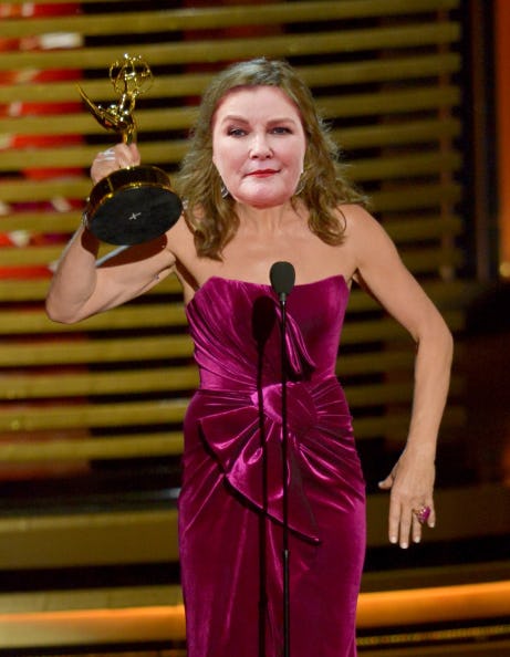 pictures show orange    black winning   awards