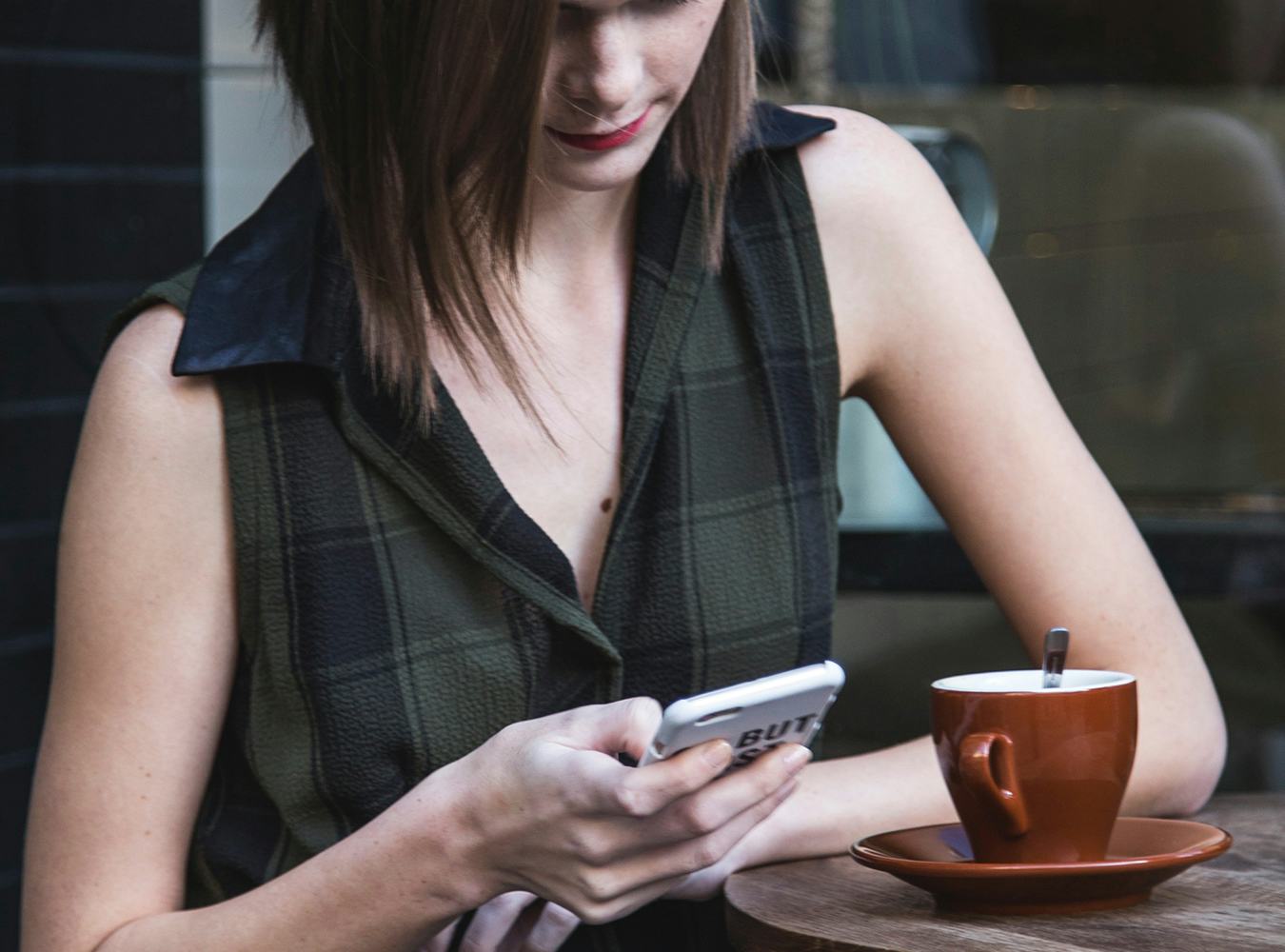 Should You Pluck Your Armpit Hair? What An Expert Dermatologist Has to Say