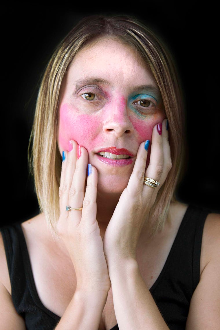 Elly Heise's 'Daughter Does My Makeup' Photo Series Shows A Bunch of ...