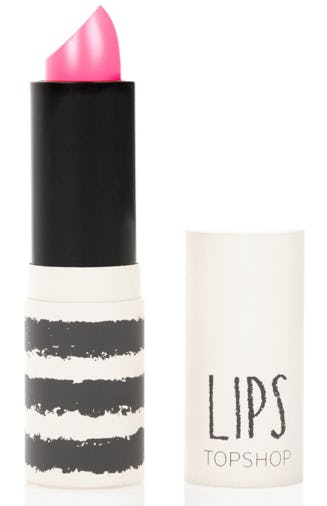 What Color Lipstick Makes Teeth Look Whiter? A Handy Guide To Getting