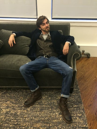 Actual Boyfriends Try On Boyfriend Jeans Learn To Appreciate The Luxury Of Their Normal Sized Pockets