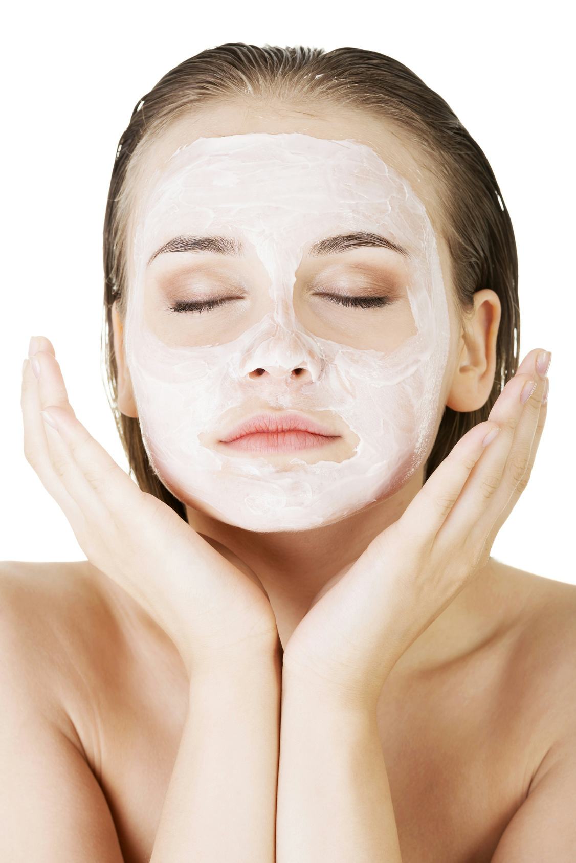 Add Baking Soda To Your Beauty Regimen For Whiter Teeth, Detoxed Skin