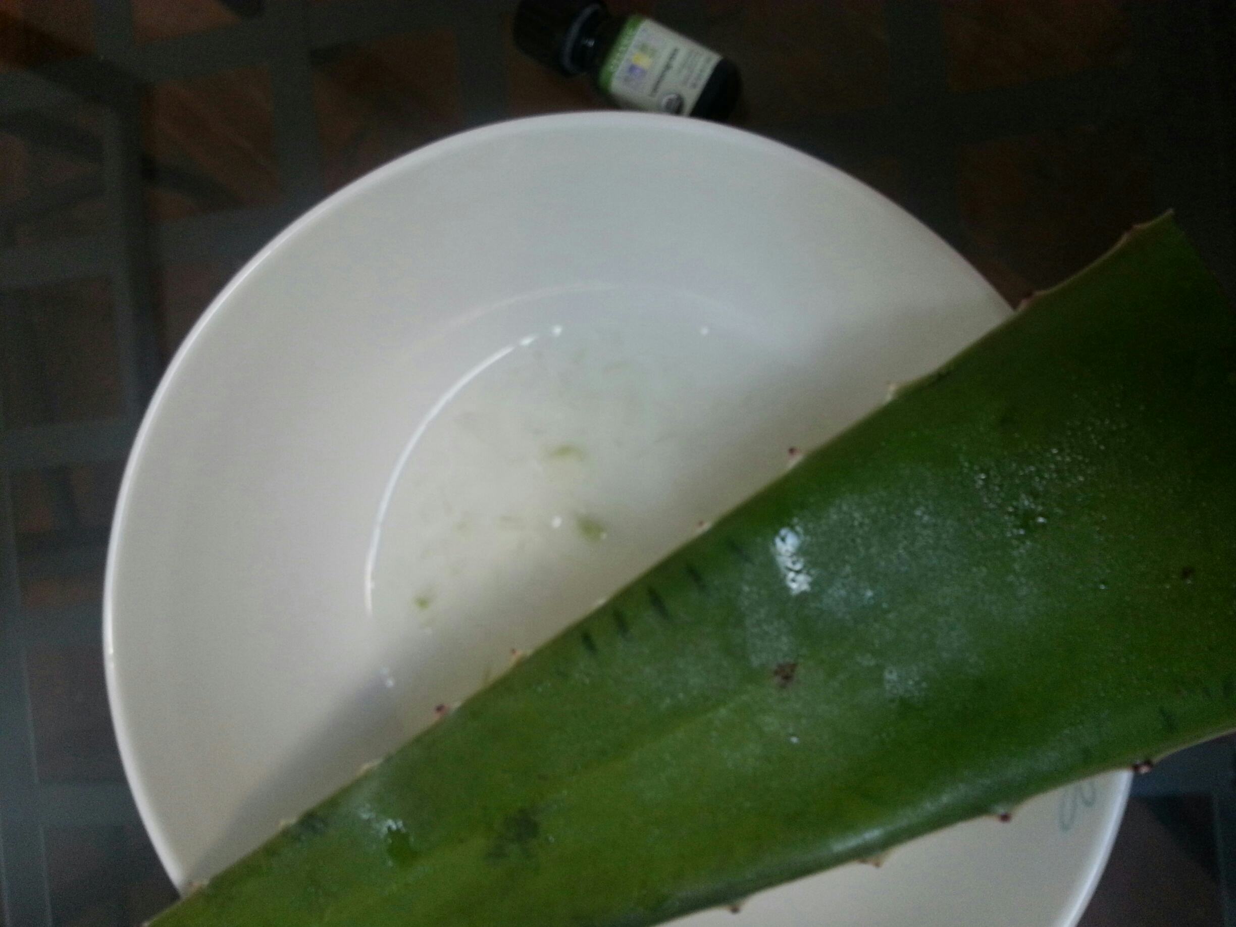 Learn How To Make Hair Thicker With These 7 Natural Ingredients That