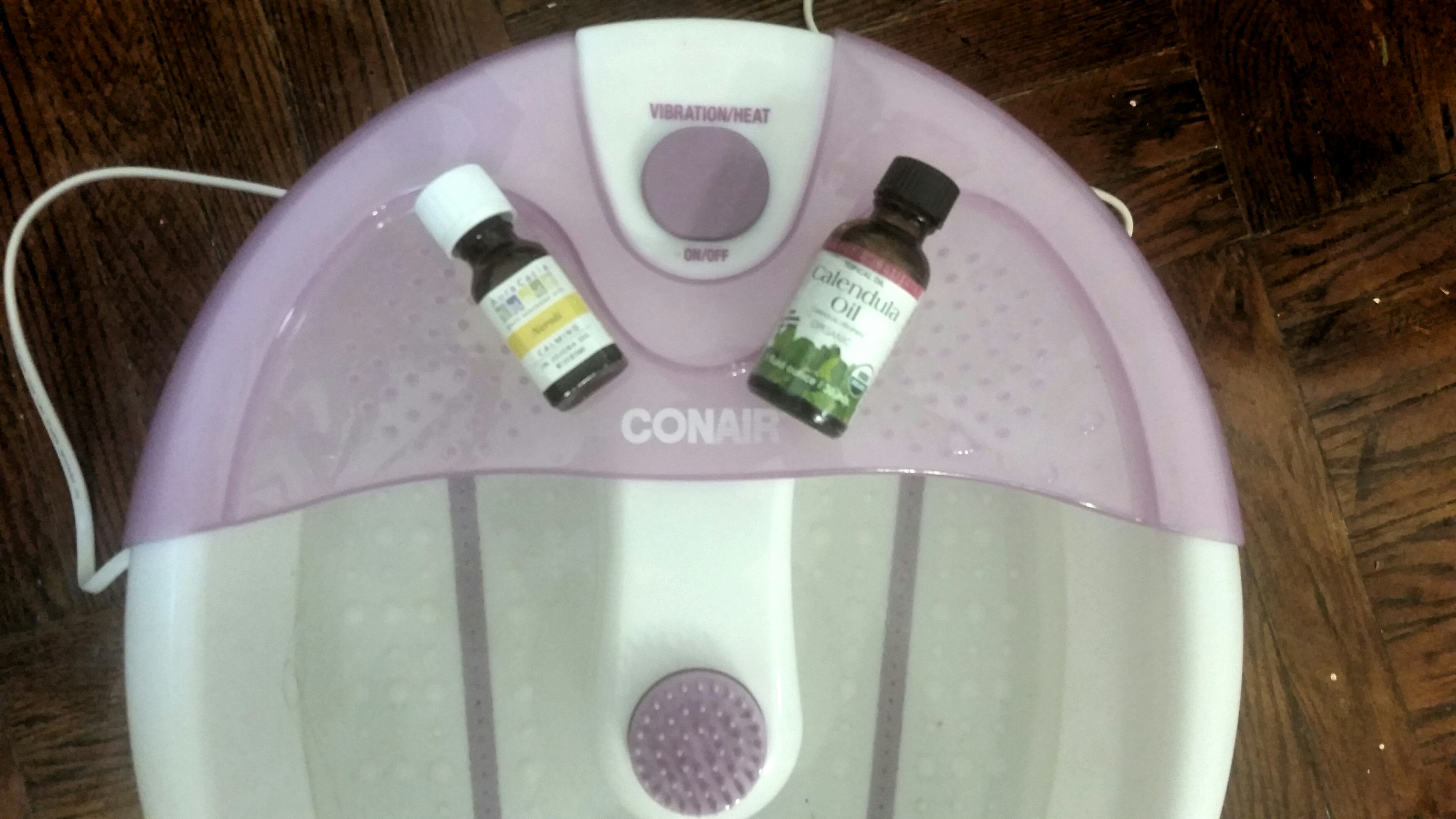 5 Neroli Oil Recipes For Skin That Are Uplifting & Simply Intoxicating