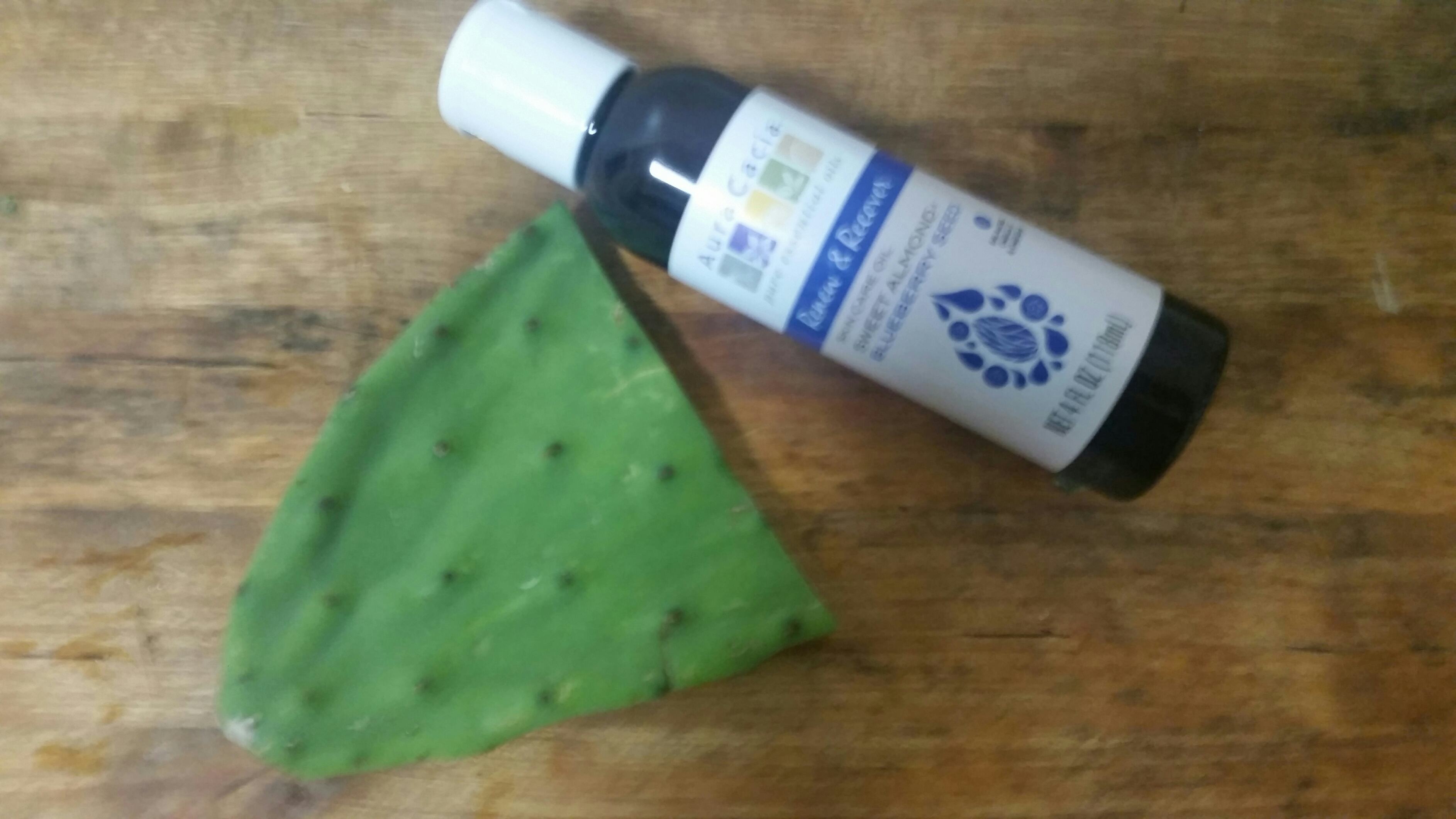 How To Use Cactus For Skin & Hair That's Perfectly Moisturized