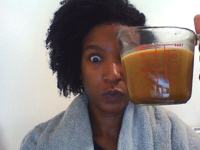 These 5 Molasses Treatments For Hair & Body Are Soothing, Not Sticky