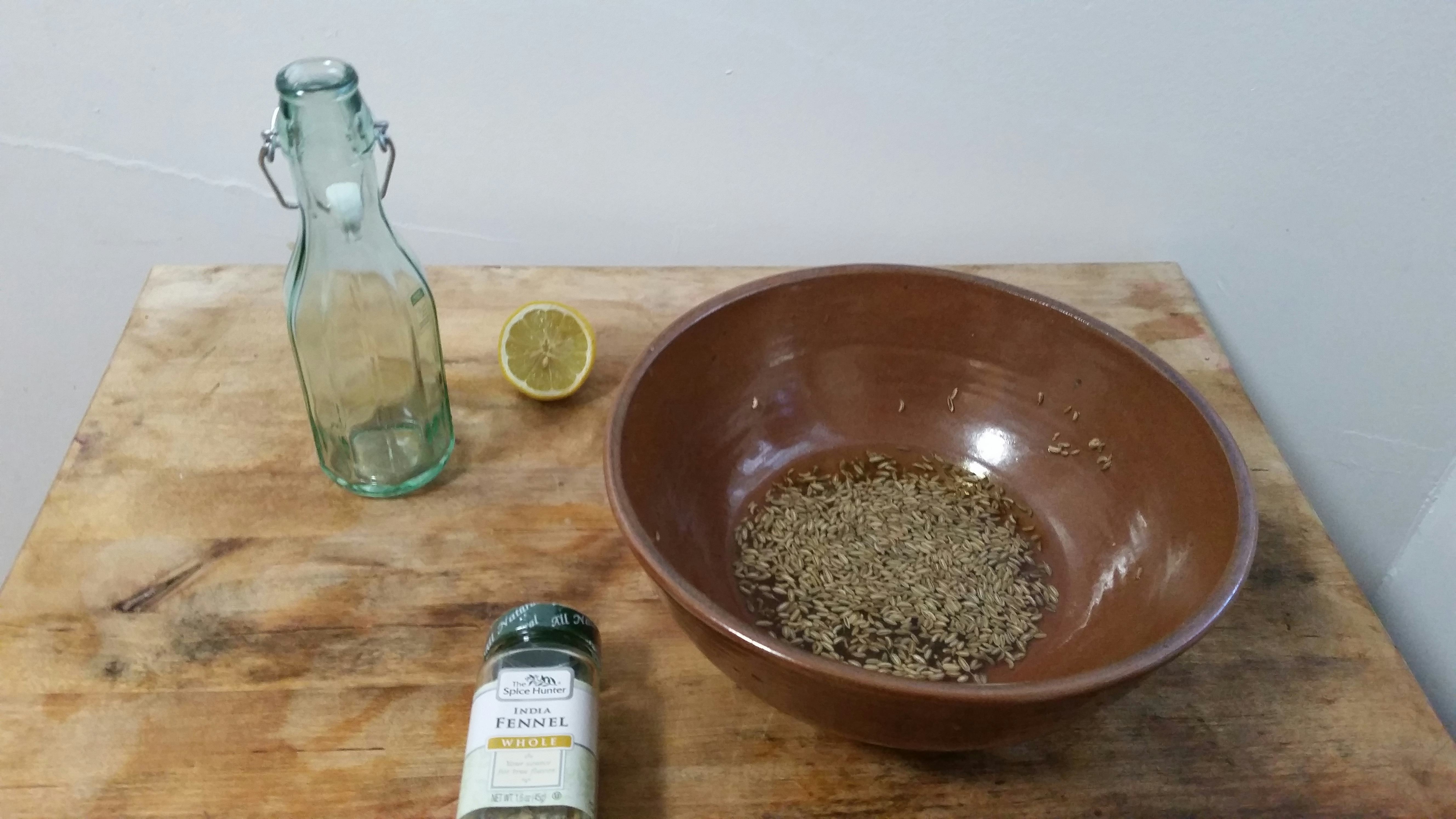 Put Fennel Seed Benefits For Skin To Good Use With This Pair Of Toning Beauty DIYs