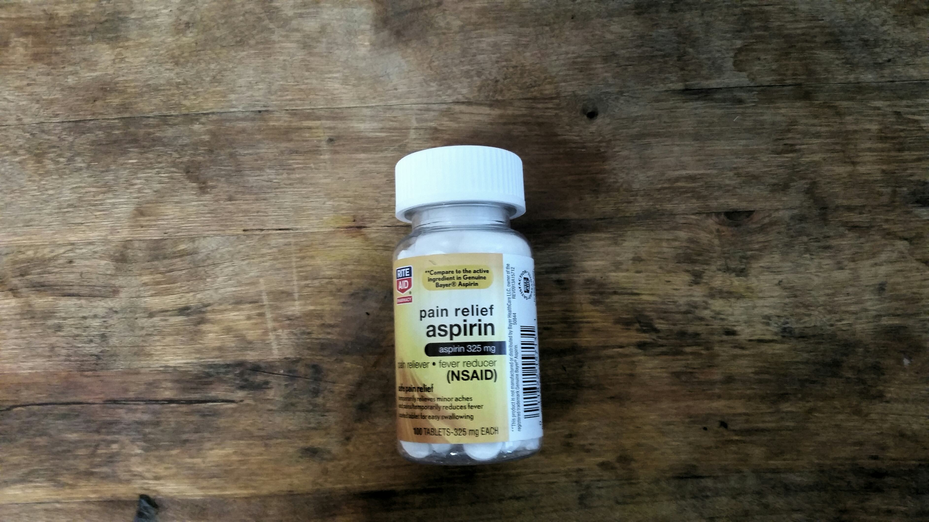 I Tried An Aspirin Foot Scrub To Soothe My Dry, Cracked Heels — PHOTOS