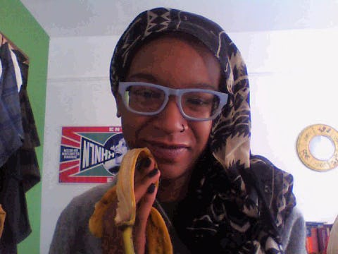 Does Toothpaste For Acne Really Work? 7 KindaCrazy Home Remedies For