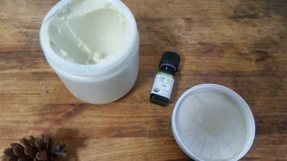 How To Use Pine Essential Oil For Skin Care That Soothes All Year Round