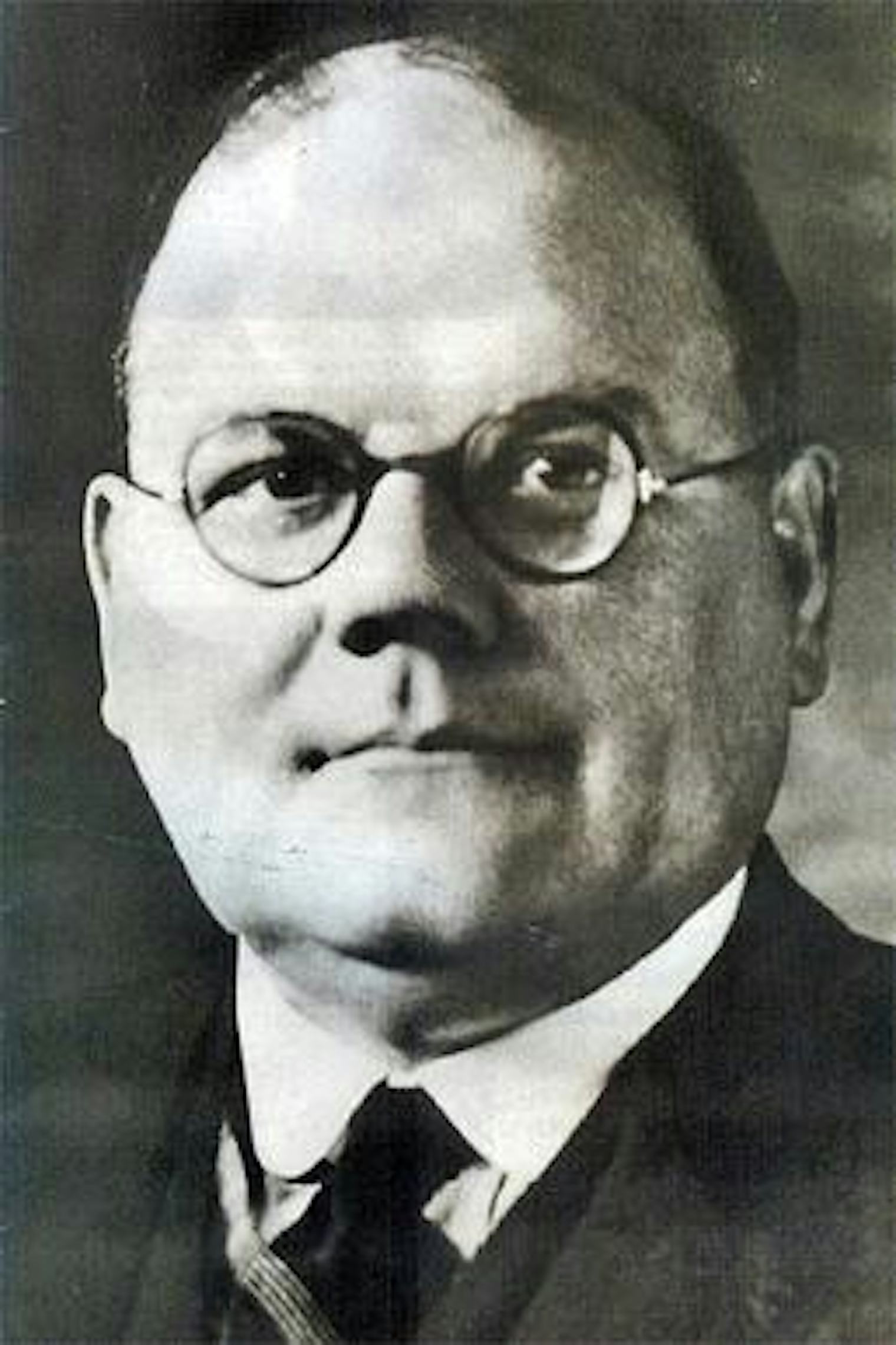 6 Creepy Mugshots Of Serial Killers From History