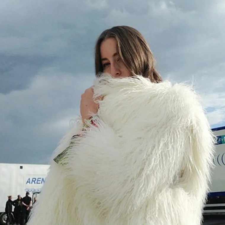 10 Haim Style Photos To Inspire Your '70s-Esque Makeover