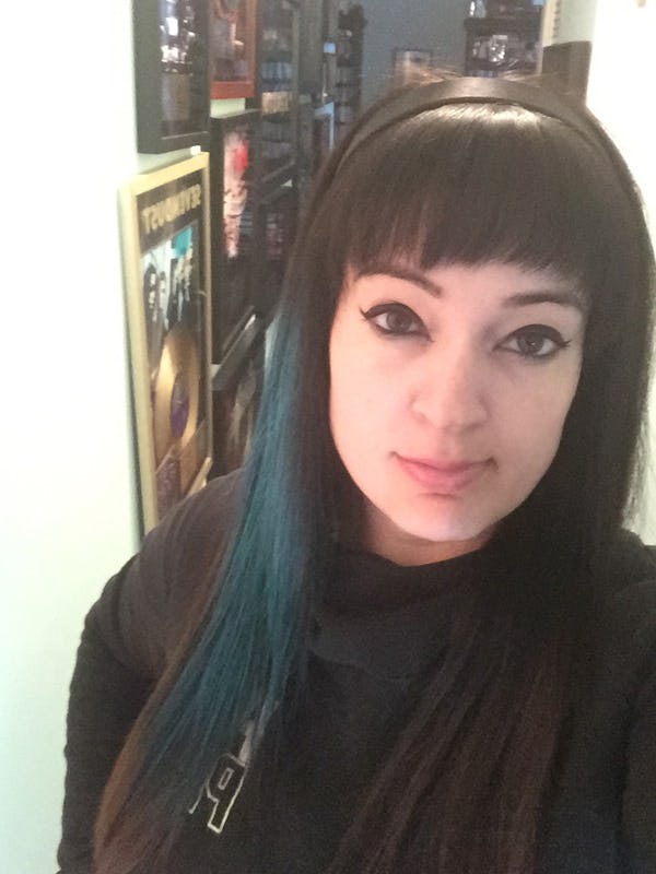 How To Color Dark Hair For Halloween Without Any Bleach Or Commitment