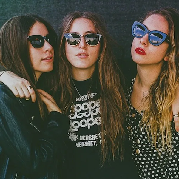 10 Haim Style Photos To Inspire Your '70s-Esque Makeover