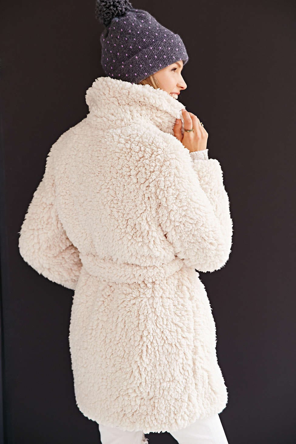 5 Easy Halloween Costumes You Can Get At Urban Outfitters, Because One