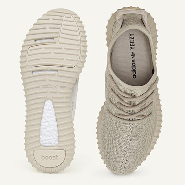 retail deluxe yeezys