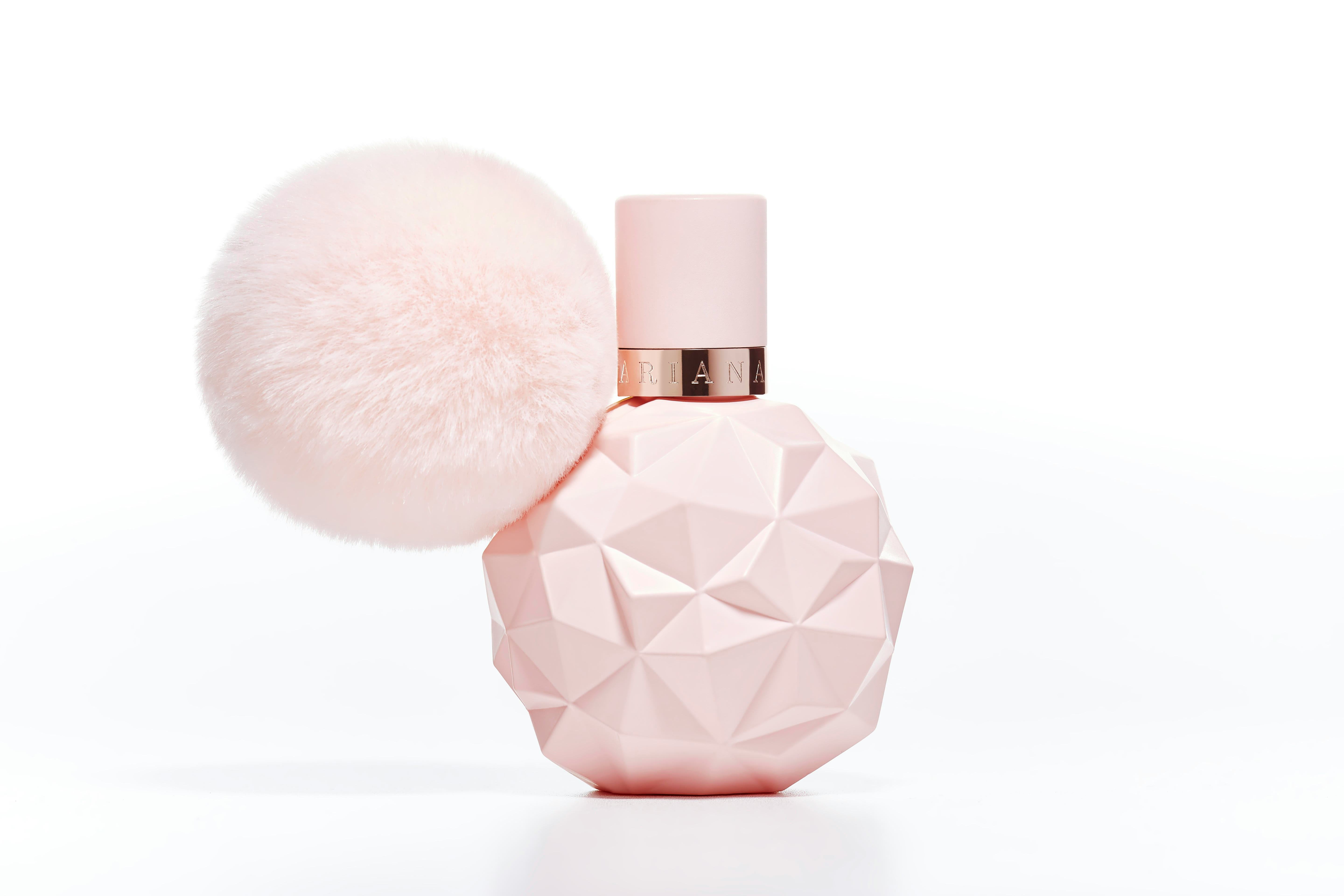 What Does Ariana Grande's Sweet Like Candy Perfume Smell Like? It Has