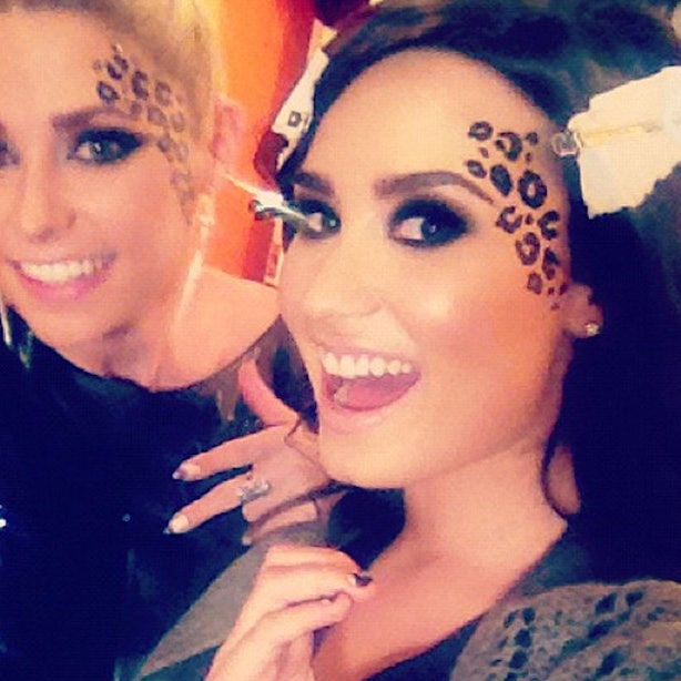 10 Drastic Demi Lovato Beauty Looks That Prove Shes Got The Most Fun