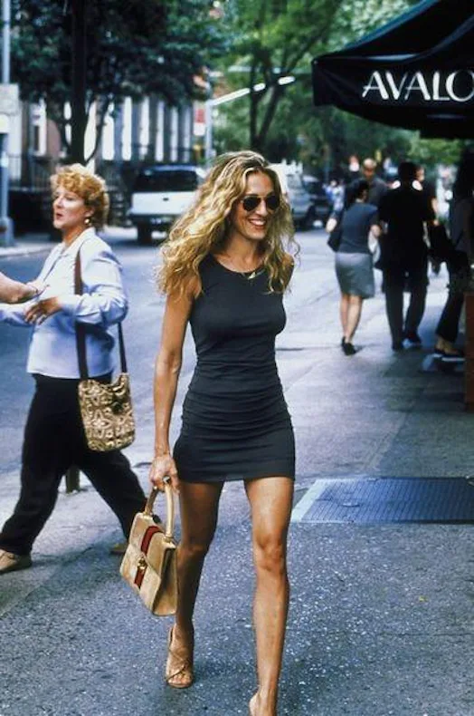 The 36 Most Memorable Carrie Bradshaw Outfits On 'Sex And The City' Ranked In Order Of Fabulousness The 36 Most Memorable Carrie Bradshaw Outfits On 'Sex And The City' Ranked In Order Of Fabulousness