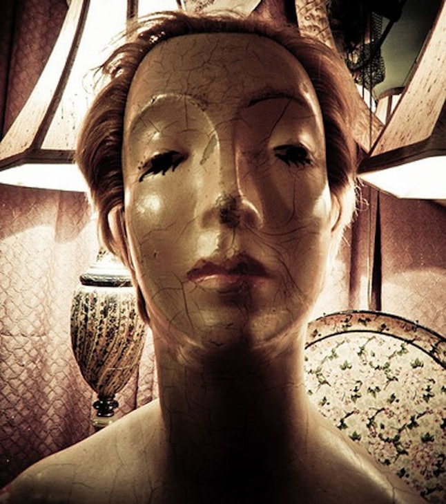 21 Creepy Mannequins That Will Haunt Your Dreams Until The End Of