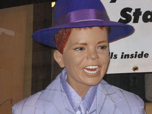 21 Creepy Mannequins That Will Haunt Your Dreams Until The End Of